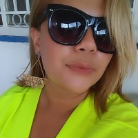 Iasmine Oliveira