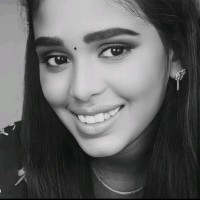 Suganthi V