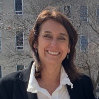 Verónica G. Montero , Directora