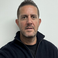 Andrew Nicholls