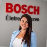 Dóra Bogdán