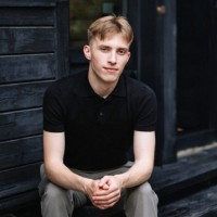 Artem Koshmak