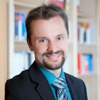 Ra Dr. Alexander Lang