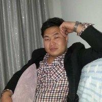 高鹏伟