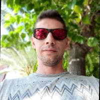 Adrián Roca