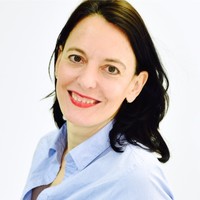 Dr. Larissa Hartmann