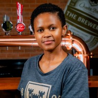 Thandi Ndlungwana