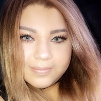 Vanessa Leon