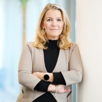 Sabine Stiedl