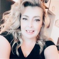 Angie Lynch