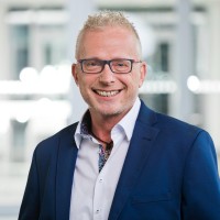 Uwe Grothaus