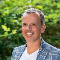Volker Ess