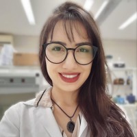 Janaina Nicolau de Oliveira