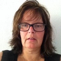 Angela Berg V D
