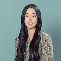 Yiwei Wang