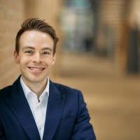 Dr Thomas Charlton