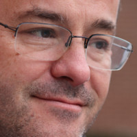 Yves Comhaire
