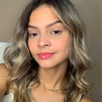 Bianca Bastos