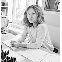Delphine Manivet
