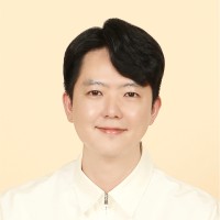 Jiho J.