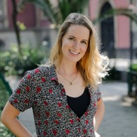 Anna Lynch