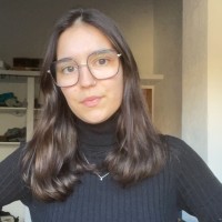 JÚLIA TAPIAS PITARQUE