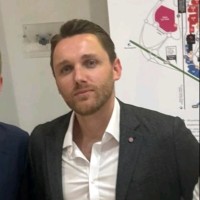 Tom Russell