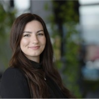 Stephanie Mihalache