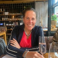 Anneke Obladen