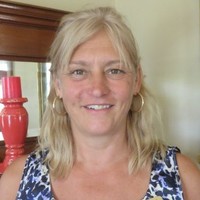 Pam Holt