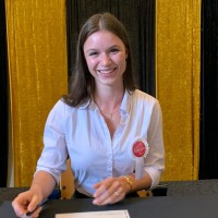Manou Van Nieuwenhuijzen