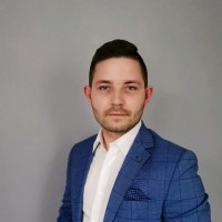 Tomasz C.