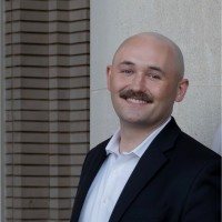 Elliott Bauer