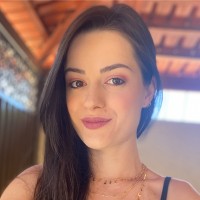 Amanda Couto Gomes