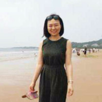 Lois Lee