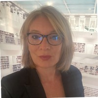 Caroline Dho