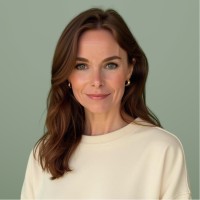 Jennifer Bonds