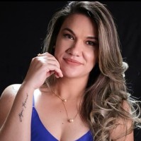 Alinne Vasconcelos