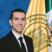César De La Garza