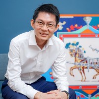 Ts. Tien-Soon Law
