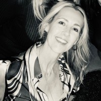 Terry Perlman ( Robertson )