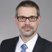Oliver Schmitt