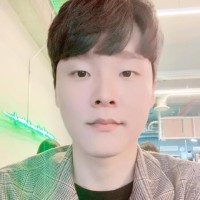 조용일