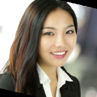 Nina Hoang