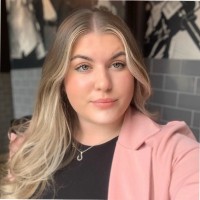 Eva Hutchinson