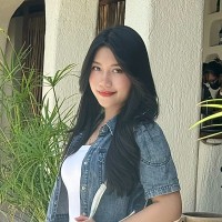 Oanh Nguyen (Helen)