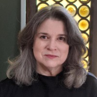 Mary Mills