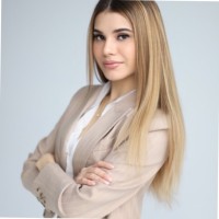 Gabriella S.