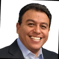 Octavio Robles B.