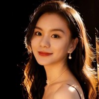 Yue Wang